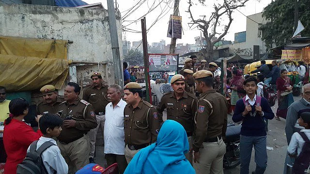 दिल्लीः क्यों त्रिलोकपुरी में  बार-बार हो रही है सांप्रदायिक हिंसा?