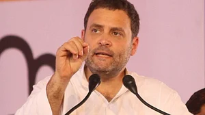 मेघालय में पैसे के बल पर बीजेपी ने हथियाई सत्ता, जनादेश का हुआ अपमान: राहुल गांधी