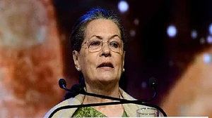 मुझे डर था कि कहीं ये लोग राजीव की भी हत्या ना कर देंः सोनिया गांधी