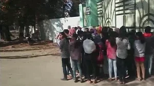 ‘शिव’ राज में छात्राओं के साथ शर्मनाक हरकत, चेकिंग के नाम पर वॉर्डन ने उतरवाए कपड़े