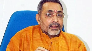 बेरोजगारी से निपटने का केंद्रीय मंत्री गिरिराज सिंह का फार्मूला: पहले आबादी कम करो, फिर मिलेगा रोजगार