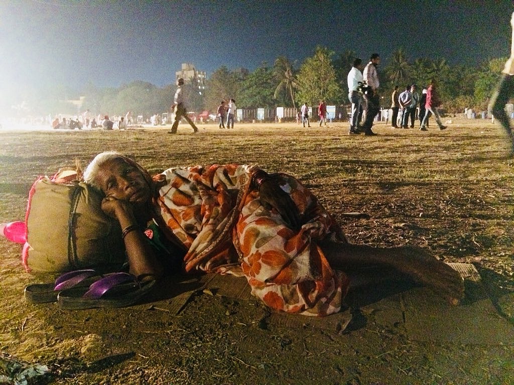 महाराष्ट्र किसान आंदोलन: तस्वीरों में देखें सड़कों पर उतरे अन्नदाता का हाल