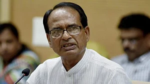 मध्य प्रदेश में मूकदर्शक बनी शिवराज सरकार, 4 दिनों से पानी के लिए किसानों का आमरण अनशन