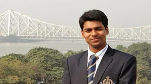 यूपीएससीः सिविल सर्विस परीक्षा का रिजल्ट घोषित, हैदराबाद के अनुदीप दुरीशेट्टी ने किया टॉप