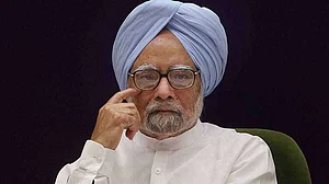 मुझे तो बोलने की सलाह देते थे मोदी जी, अब खुद क्यों चुप रहते हैं - मनमोहन सिंह का सवाल