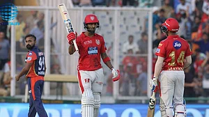 आईपीएल-11: किंग्स इलेविन पंजाब की शानदार शुरुआत, दिल्ली डेयरडेविल को 6 विकेट से हराया