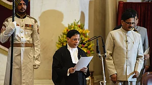 चीफ जस्टिस पर महाभियोग लाने की खबरों पर पाबंदी लगे या नहीं, सुप्रीम कोर्ट ने अटॉर्नी जनरल से मांगी राय