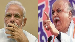 क्या पीएम मोदी के खिलाफ बोलने की वजह से तोगड़िया को गंवाना पड़ेगा वीएचपी कार्यकारी अध्यक्ष का पद?