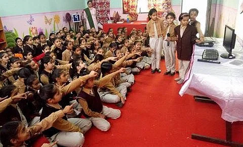 शिक्षा का अधिकार कानूनः गरीब बच्चों की मुफ्त शिक्षा का सच, यूपी में निजी स्कूलों का खुला उल्लंघन  