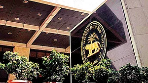 रिजर्व बैंक सर्वे: मोदी सरकार के 4 साल में नहीं आए अच्छे दिन, न बढ़ी आय, न मिला रोजगार, आगे भी यही रहेगा हाल