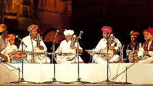 राजस्थान: वसुंधरा राजे के राज में खतरे में सदियों पुरानी मांगणियारों की कला, सरकार से नहीं मिल रही मदद