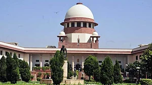 प्रमोशन में आरक्षण: संविधान पीठ का फैसला आने तक सरकार को सुप्रीम कोर्ट ने दी इजाज़त