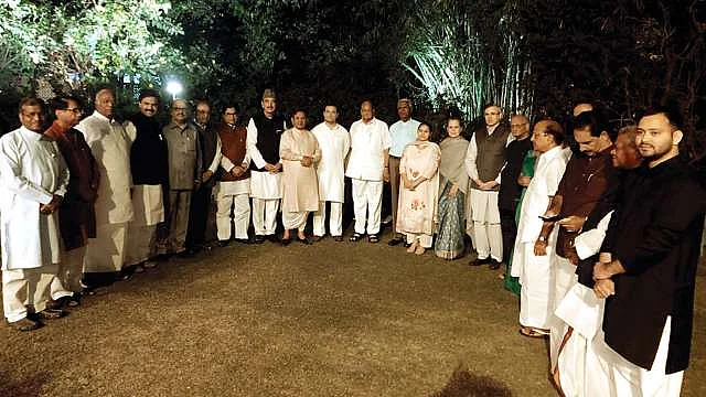 फोटो : @INCIndia