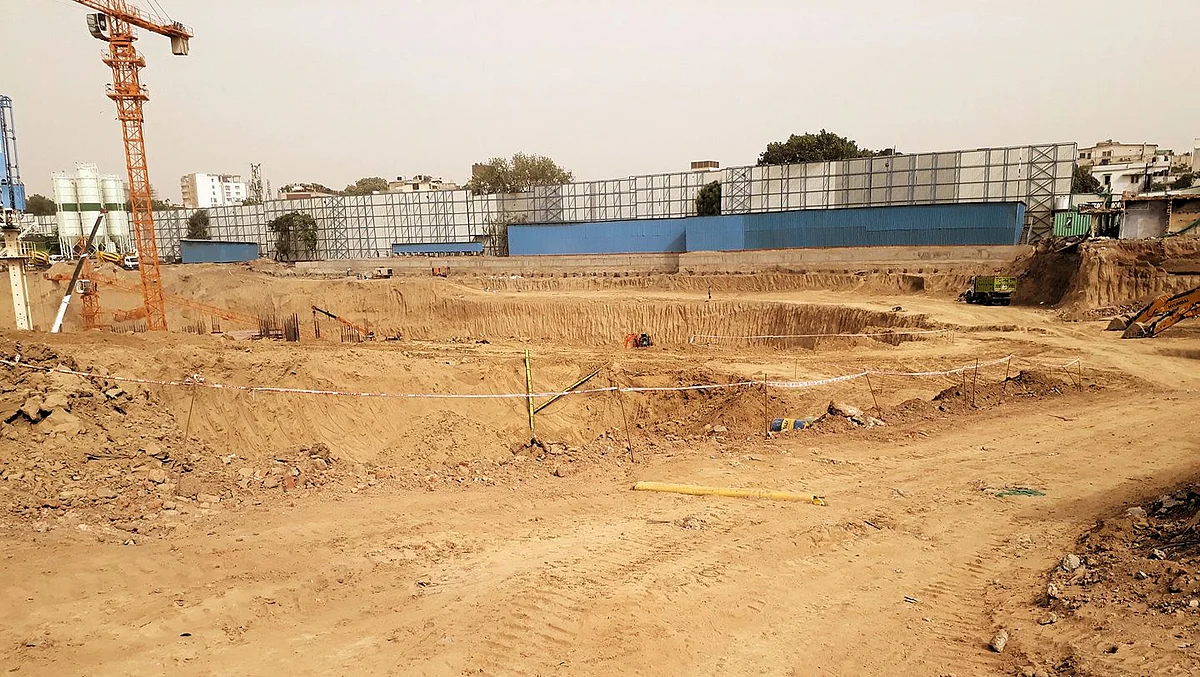 दिल्ली को गैस चैंबर बनाने की मोदी सरकार ने दी मंजूरी,  काट दिए जाएंगे 16,500 हरे-भरे पेड़