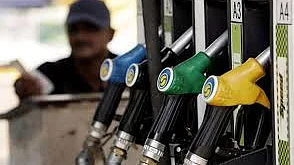 1 पैसा, 7 पैसे, 6 पैसे, 9 पैसे: मोदी सरकार इस तरह घटा रही पेट्रोल के दाम, ऐसे मिलेगी उपभोक्ताओं को राहत