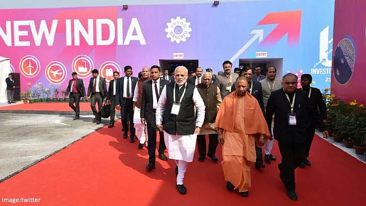 जमीन खिसकती देखकर बौखलाहट में उत्तर प्रदेश की परिक्रमा कर रहे हैं प्रधानमंत्री मोदी