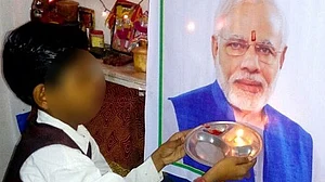 विष्णु नागर का व्यंग्य: ‘भक्तियुग’ में पढ़कर पोस्ट लाइक किया तो क्या खाक किया