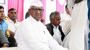 अन्ना हजारे की मोदी सरकार को चेतावनी, 2 अक्टूबर तक पूरे करें वादे, नहीं तो शुरु होगा आंदोलन