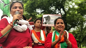 मोदी सरकार ने भारतीय महिलाओं को हर स्तर पर धोखा दिया: सुष्मिता देव