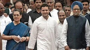 कांग्रेस की नई वर्किंग कमेटी घोषित, राहुल ने वरिष्ठ नेताओं के साथ युवाओं पर भी जताया भरोसा