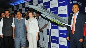 राफेल डील पर कांग्रेस ने खोली मोदी सरकार की पोल, सबूत देकर पूछा– आखिर सच क्यों छिपा रही है मोदी सरकार ?