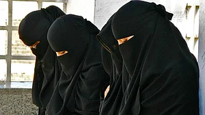 ट्रिपल तलाक के बाद अब शरीया अदालत ‘दारुल क़ज़ा’ पर छिड़ी बहस