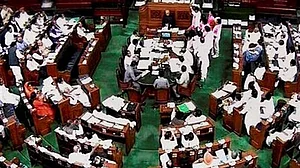 मॉनसून सत्र LIVE: बीजेपी के दावे पर सोनिया का जवाब, ‘किसने कहा, अविश्वास प्रस्ताव के समर्थन में नंबर नहीं?’