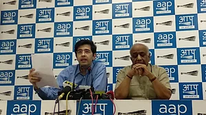 क्या चीन में छापे जा रहे हैं भारत के नोट, चीनी मीडिया के खुलासे पर ‘आप’ ने उठाए सवाल
