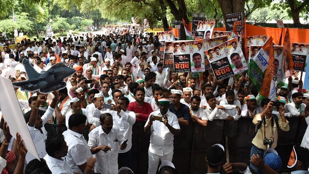 फोटो: <a href="https://twitter.com/IYC">@<b>IYC</b></a>