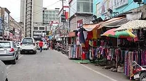 पिछले एक साल में आयात में हुई भारी बढ़ोतरी से व्यापार घाटे में 18 अरब डॉलर का इजाफा