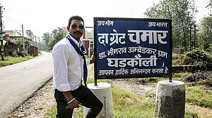 आकार पटेल का लेख: जब दबे-कुचले लोग खुद के लिए खड़े होते हैं, तो समाज को उनके लिए जगह छोड़नी पड़ती है