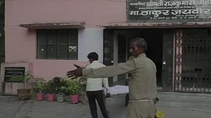 उत्तर प्रदेश: अलीगढ़ में गैंगरेप से आहत नाबालिग लड़की ने किया आत्मदाह, आरोपी गिरफ्तार