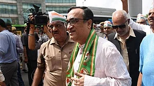 दिल्ली कांग्रेस अध्यक्ष अजय माकन के इस्तीफे की खबर का पार्टी ने किया खंडन, कहा, इलाज कराने गए हैं विदेश