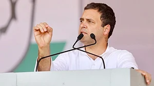 ‘माल्या गेट’ को लेकर राहुल का फिर प्रधानमंत्री पर हमला, कहा, माल्या के भागने में पीएम के करीबी अफसर का हाथ