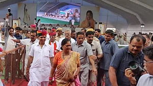 राजस्थानः वसुंधरा सरकार को हाईकोर्ट का झटका, सरकारी खर्च पर नहीं निकाल सकेंगी गौरव यात्रा