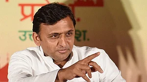 बेरोजगार युवाओं के समर्थन में अखिलेश बोले, सत्ता के अहंकार में डूबी बीजेपी सरकार बेरोजगारों का कर रही अपमान