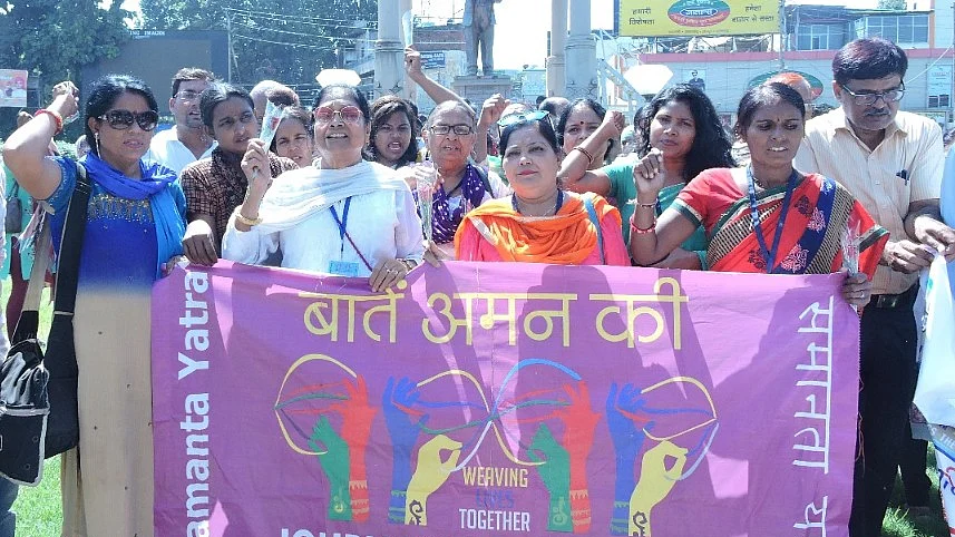फोटोः भाषा सिंह