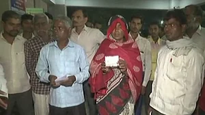 पीएम की खास योजना ‘आयुष्मान भारत’ का योगीराज में बुरा हाल, लखनऊ में डॉक्टर ने कहा- पैसा लाओ, तब होगा इलाज