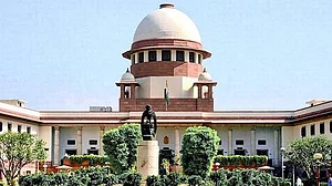 सुप्रीम कोर्ट की दो महिला जजों की पीठ का ऐतिहासिक फैसला: सेक्स वर्कर को भी जबरन सेक्स से न कहने काअधिकार है !