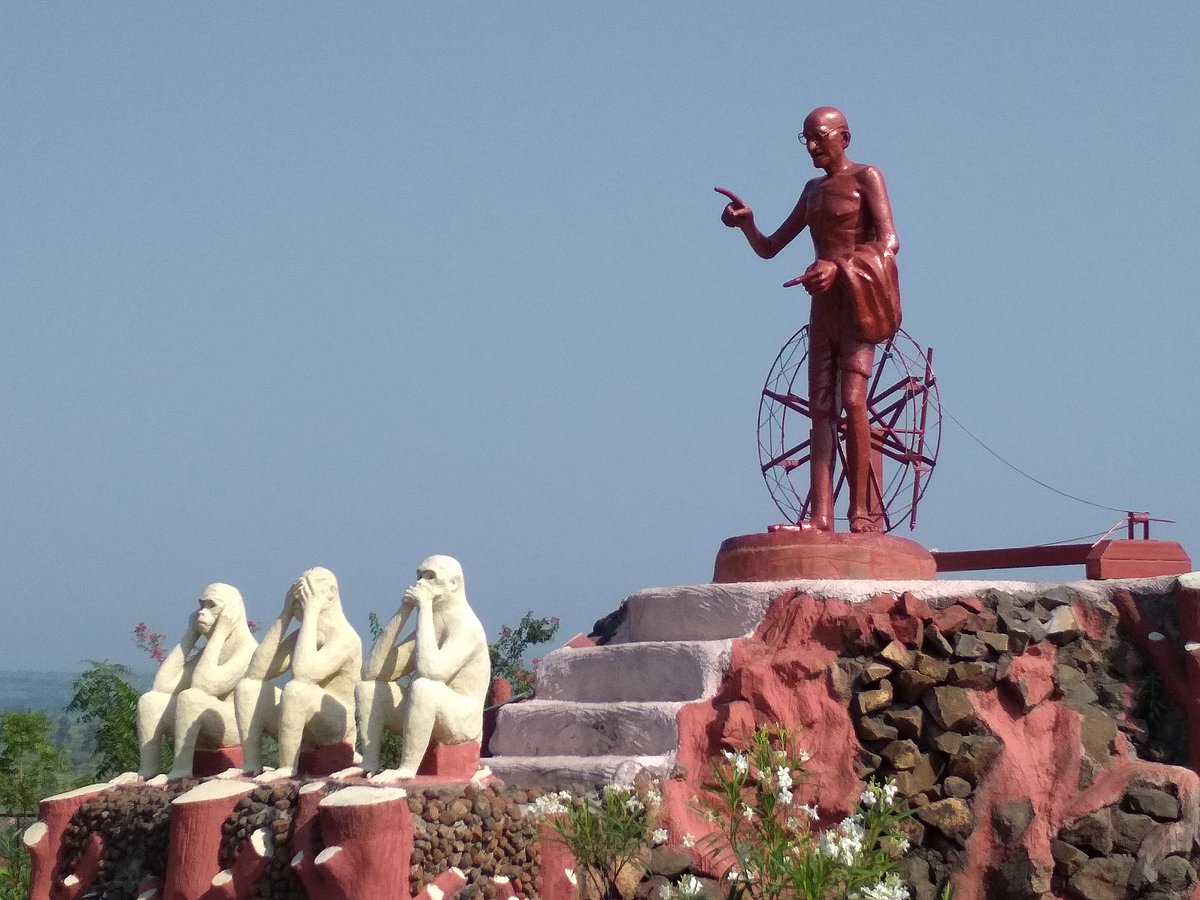 सेवाग्राम के आश्रम में गांधी जी से जुड़ी चीजों की झलक