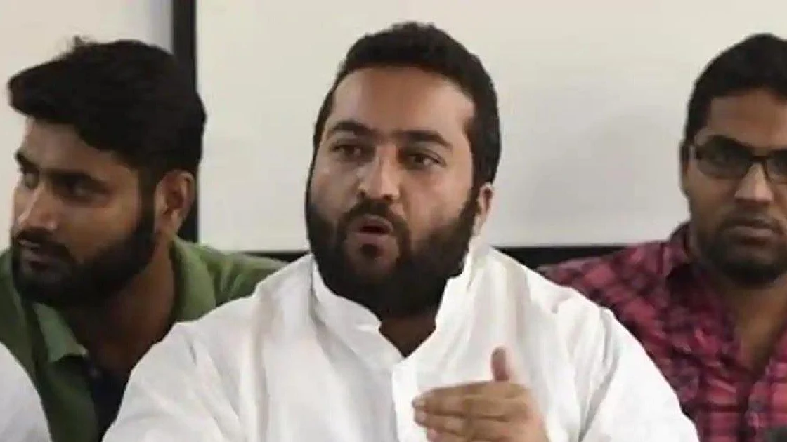फोटोः सोसळ मीडिया