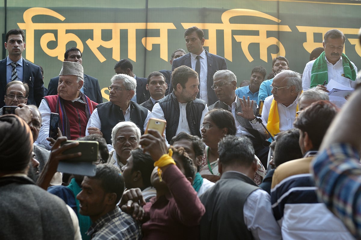 राहुल गांधी का मोदी सरकार पर तीखा प्रहार: ‘किसान अंबानी का जहाज नहीं मांग रहे, अपना हक मांग रहे हैं’