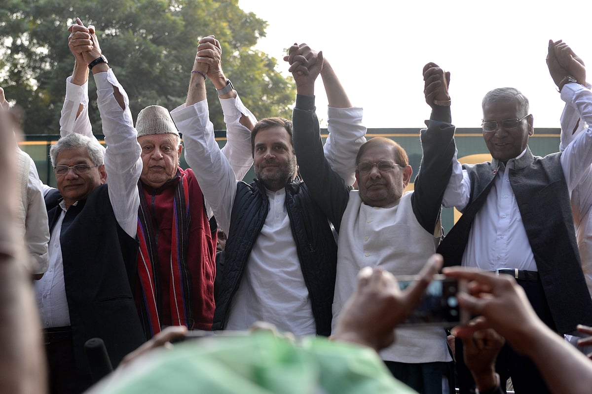 राहुल गांधी का मोदी सरकार पर तीखा प्रहार: ‘किसान अंबानी का जहाज नहीं मांग रहे, अपना हक मांग रहे हैं’