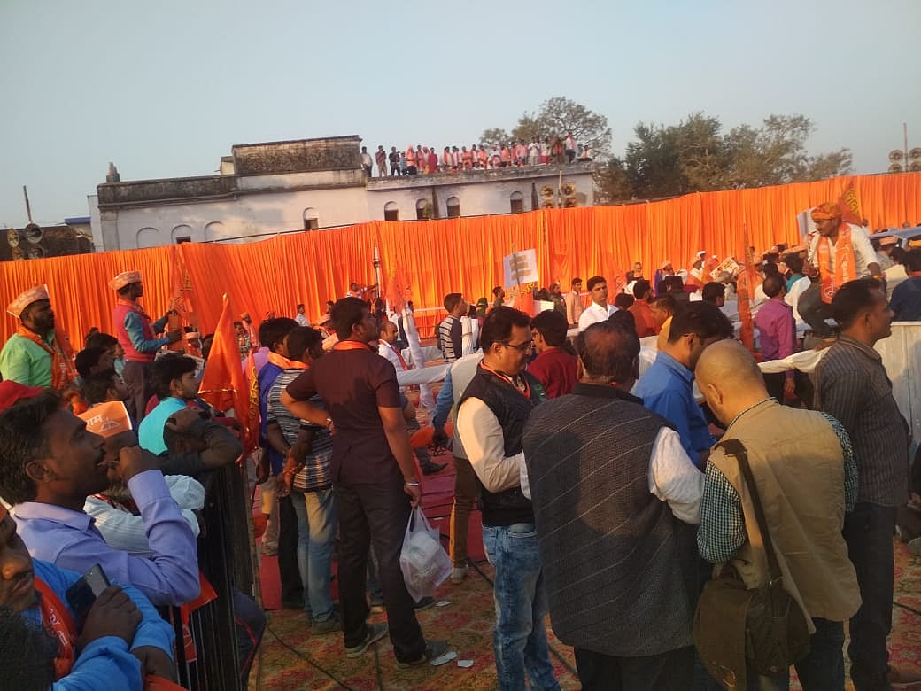 अयोध्याः शिवसेना की रैली फ्लॉप, उद्धव ठाकरे ने मोदी सरकार को बताया कुंभकरण, मांगी मंदिर निर्माण की तारीख