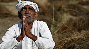 मोदी सरकार ने माना नोटबंदी का फैसला गलत, कृषि मंत्रालय ने कहा- कैश की किल्लत से किसानों की टूटी कमर