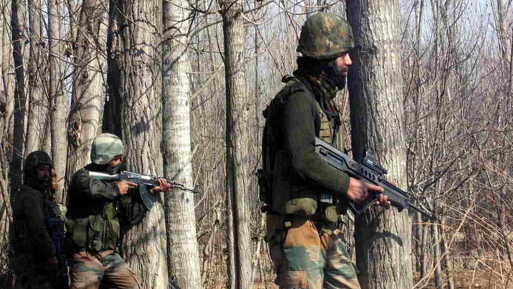 जम्मू-कश्मीर: घुसपैठ रोकने के लिए बिछाई गईं बारूदी सुरंगों से मारे जा रहे अपने ही सैनिक और नागरिक