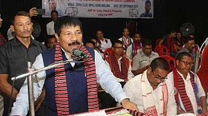 लोकसभा चुनाव से पहले बीजेपी को एक और बड़ा झटका, असम में एजीपी ने तोड़ा एनडीए से नाता