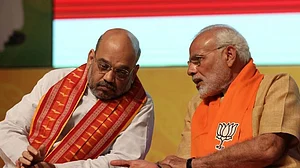 सांसदों के कामकाज पर मिले फीडबैक से बीजेपी के हाथ-पांव फूले, नमो ऐप पर पूछ रही- महागठबंधन से कितना असर पड़ेगा