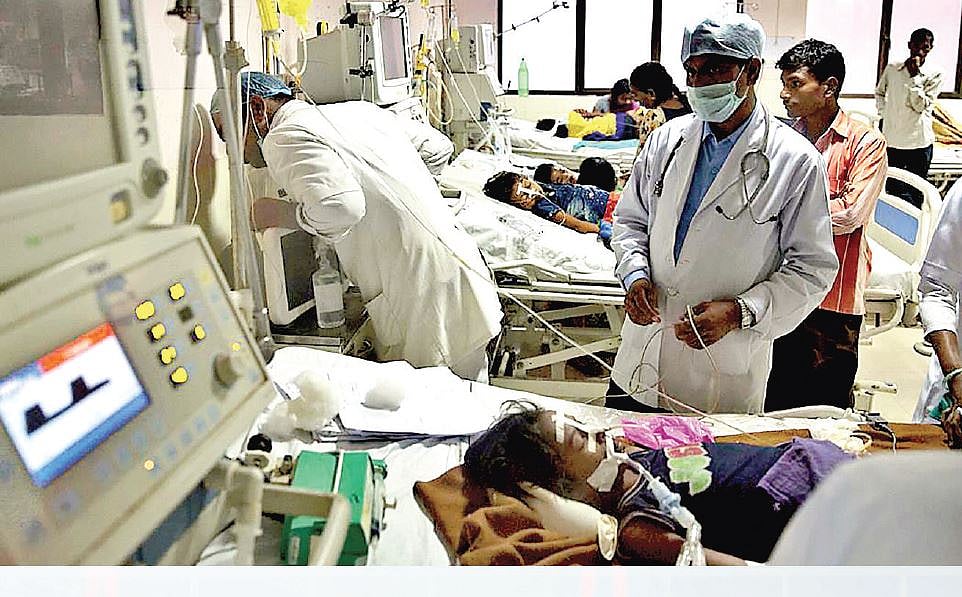 आयुष्मान भारत योजनाः संसाधन-सुविधा और पैसों के अभाव में मरीज तो मरीज अस्पताल भी हो रहे बीमार 