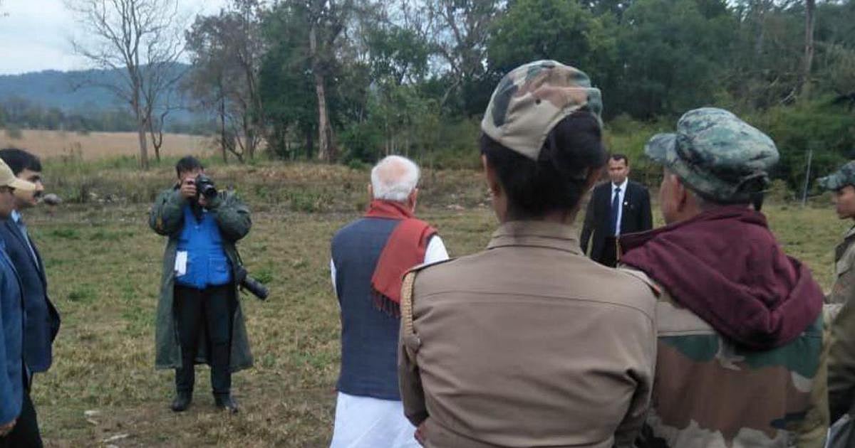 पुलवामा हमले के दिन कहां थे और क्या कर रहे थे पीएम मोदी- देखें वीडियो    